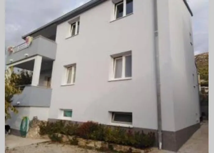 Family House Nino